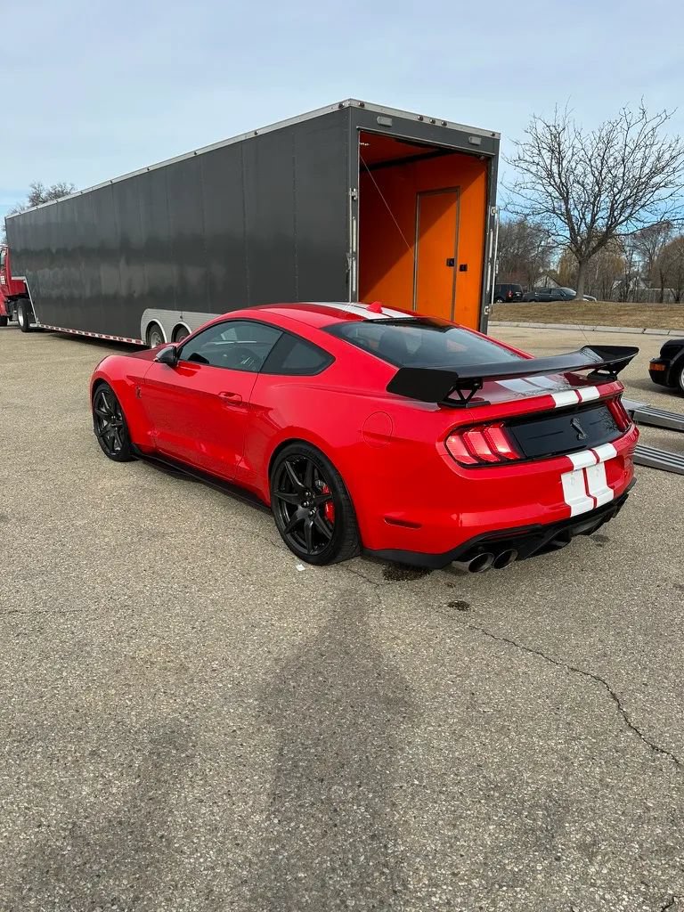Used 2020 Ford Mustang Shelby GT500 w/ Carbon Fiber Track Pack RWD image 10