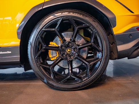 Used 2024 Lamborghini Urus Performante image 28