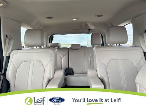 Certified 2024 Ford Expedition Limited image 30