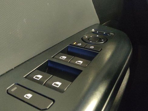 Used 2025 Kia K4 FWD image 27