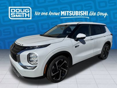 New 2025 Mitsubishi Outlander SE