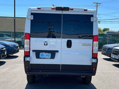 Used 2025 RAM ProMaster 2500 w/ U-Haul Equipment Group FWD image 6