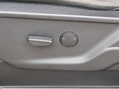 Used 2022 Ford F150 XLT w/ Trailer Tow Package image 16