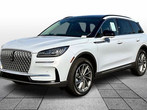 New 2026 Lincoln Corsair Premiere image 2