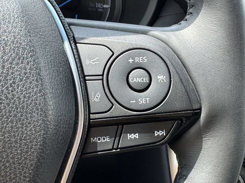Used 2021 Toyota Venza XLE w/ Softex Package AWD/4WD image 23