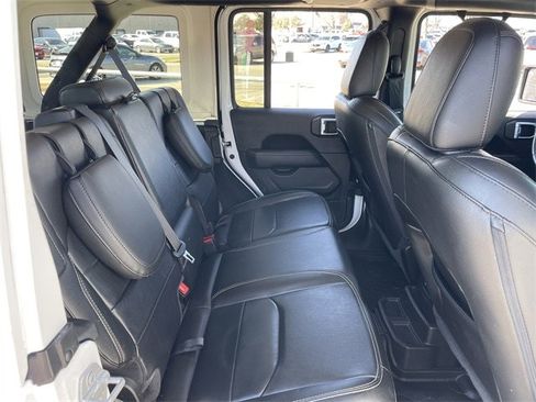 Used 2022 Jeep Wrangler Unlimited Sahara w/ Safety Group image 29