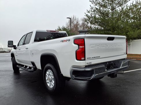 Used 2024 Chevrolet Silverado 3500 LTZ image 30