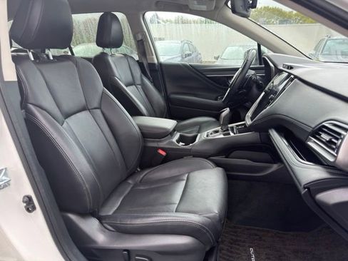Used 2023 Subaru Outback Limited XT AWD/4WD image 17