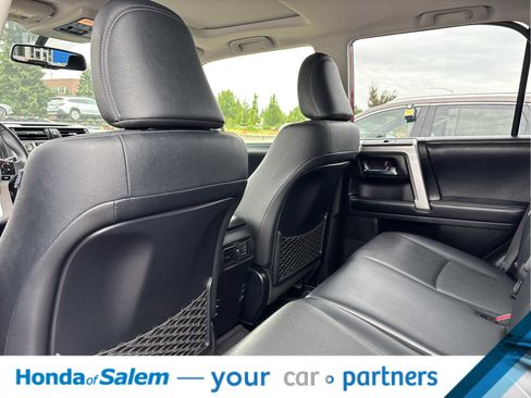 Used 2019 Toyota 4Runner Limited AWD/4WD image 12
