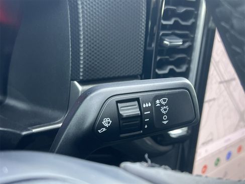 New 2025 Ford Ranger XLT w/ Equipment Group 301A High image 11