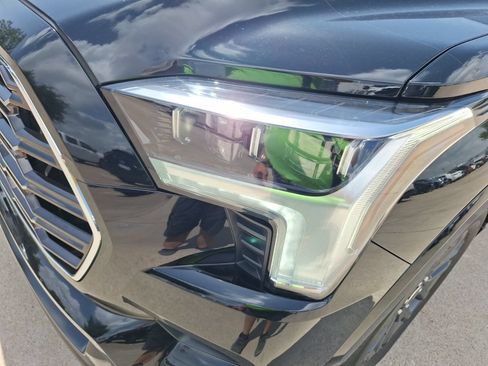 Used 2023 Toyota Sequoia Platinum RWD image 10