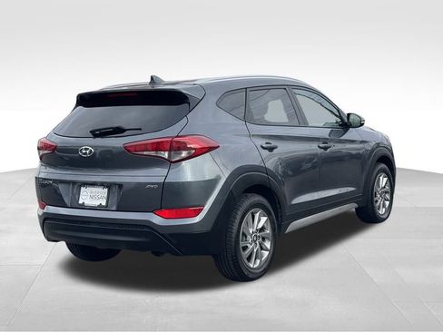 Used 2018 Hyundai Tucson SEL Plus image 4