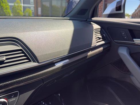 Used 2018 Audi SQ5 Prestige w/ Prestige Package AWD/4WD image 25
