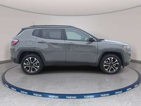 Used 2023 Jeep Compass Limited AWD/4WD image 5