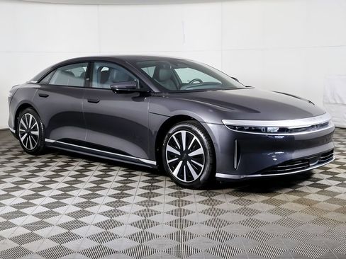 Used 2024 Lucid Air Touring AWD/4WD image 2
