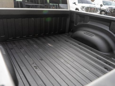 Used 2025 RAM 1500 Laramie w/ Sport Appearance Package image 33