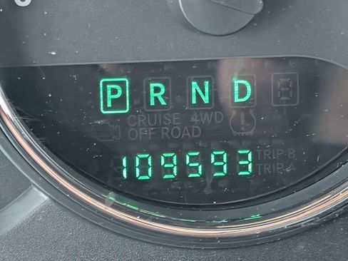 Used 2014 Jeep Wrangler Unlimited Sahara w/ Connectivity Group image 16