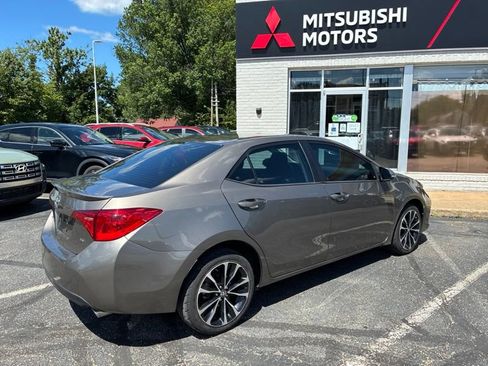 Used 2019 Toyota Corolla SE FWD image 6