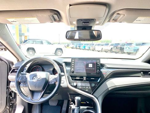 Used 2024 Toyota Camry XSE FWD image 15