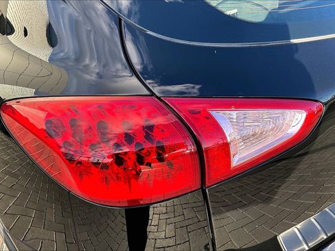 Used 2015 INFINITI QX50 Journey w/ Premium Package image 28