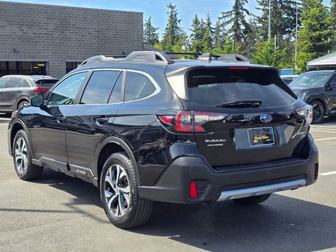 Used 2022 Subaru Outback Limited XT AWD/4WD image 3