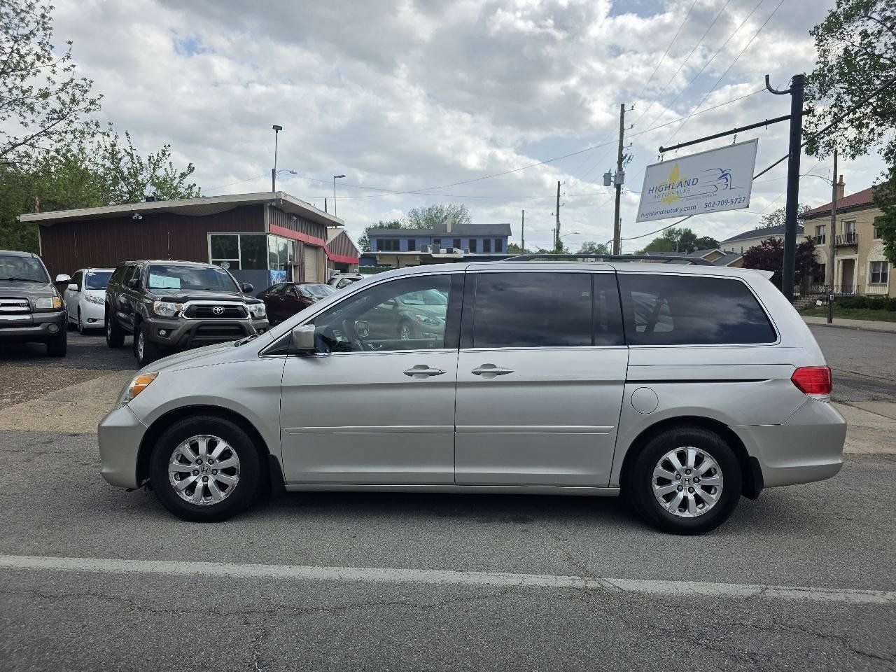 Used 2009 Honda Odyssey EX image 2