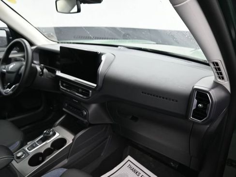 Used 2025 Ford Bronco Sport Outer Banks w/ Outer Banks Tech Package+ AWD/4WD image 9
