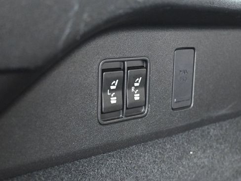 Used 2022 Lexus RX 350L FWD w/ Premium Package image 44