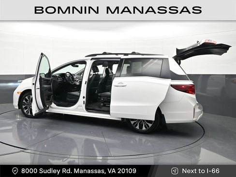 Used 2025 Honda Odyssey Elite image 48
