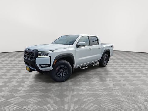 New 2025 Nissan Frontier PRO-4X image 4