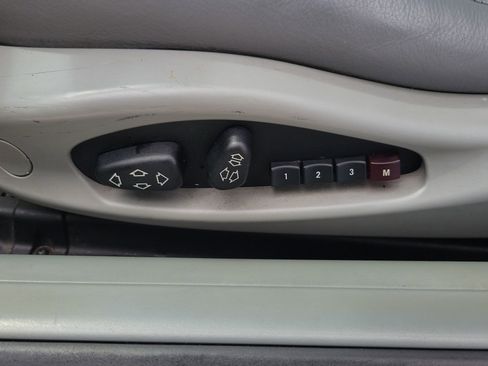 Used 2002 BMW 325Ci Convertible image 11