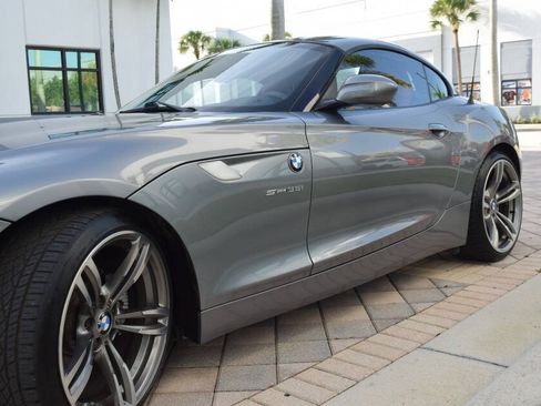 Used 2011 BMW Z4 sDrive35i RWD image 21