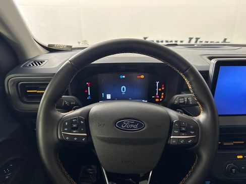 Used 2025 Ford Maverick Tremor AWD/4WD image 12