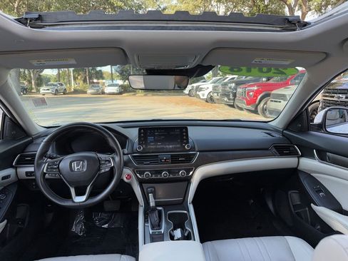 Used 2018 Honda Accord EX-L image 12