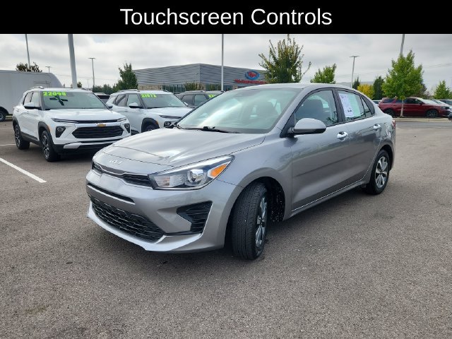 Used 2023 Kia Rio S w/ Technology Package FWD image 3