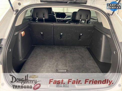Used 2025 Chevrolet Trax LT FWD image 33