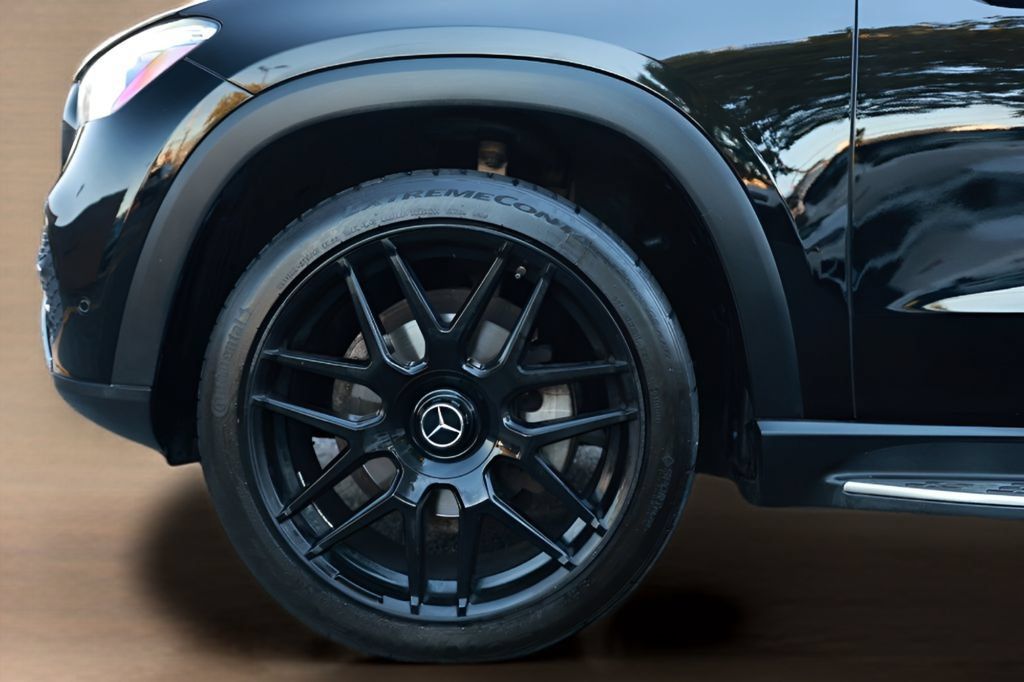 Used 2020 Mercedes-Benz GLE 350 4MATIC w/ 3rd Row Seat Package image 13