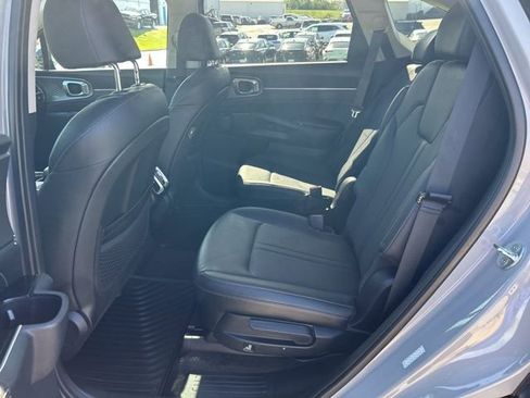 Used 2022 Kia Sorento SX AWD/4WD image 10