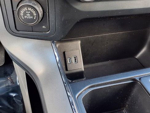 Used 2022 Ford F150 XLT w/ XTR Package AWD/4WD image 13