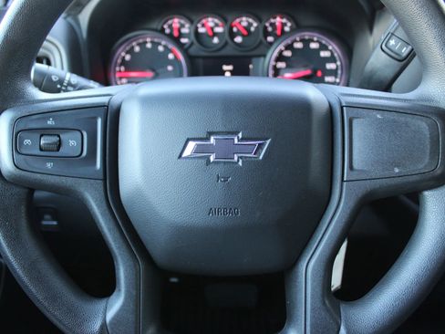 Used 2020 Chevrolet Silverado 1500 Custom Trail Boss w/ Custom Convenience Package image 15