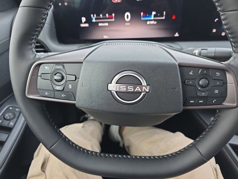 New 2026 Nissan Sentra SV w/ SV Convenience Package FWD image 8