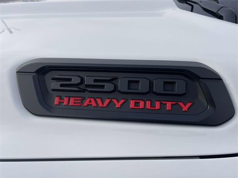 Used 2025 GMC Sierra 1500 Elevation w/ Elevation Premium Package image 35