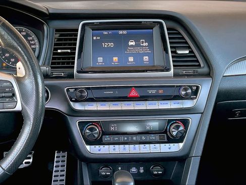 Used 2019 Hyundai Sonata Sport image 5