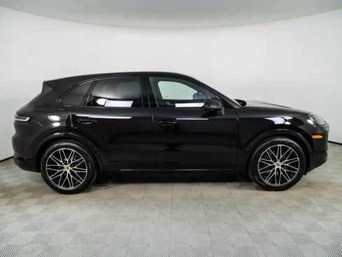 New 2026 Porsche Cayenne AWD/4WD image 28