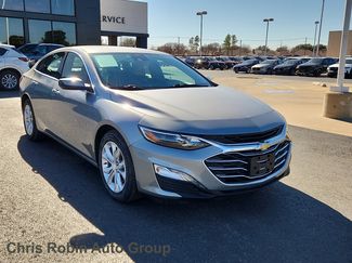 Used 2023 Chevrolet Malibu LT video 1