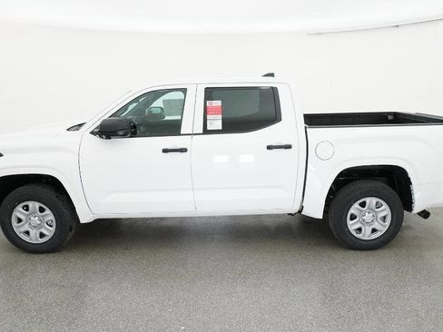 New 2026 Toyota Tundra SR image 3