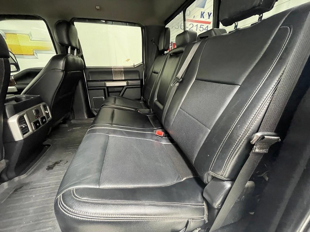 Used 2019 Ford F250 Lariat w/ Lariat Ultimate Package AWD/4WD image 12