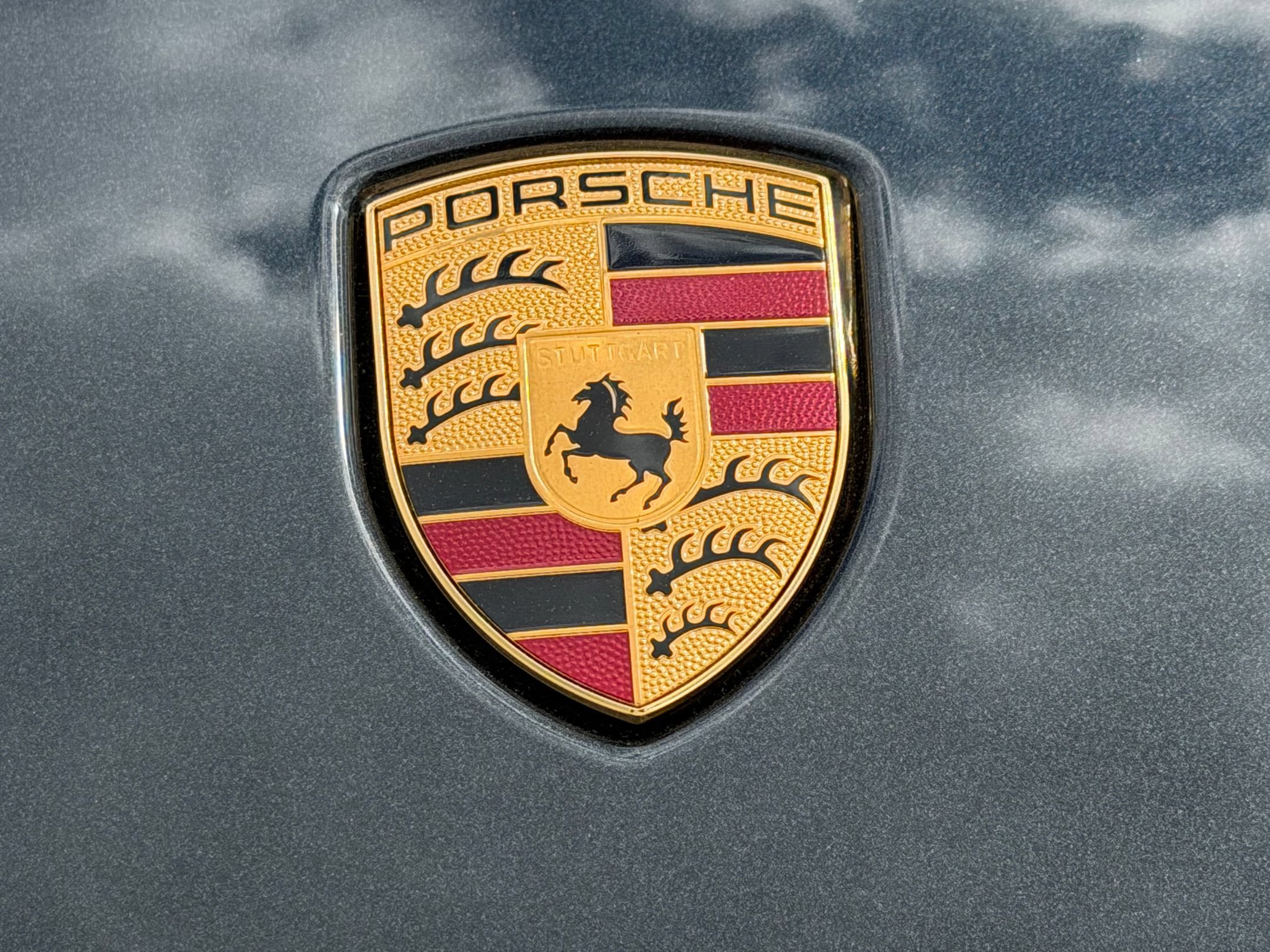 Certified 2026 Porsche Macan AWD/4WD image 11