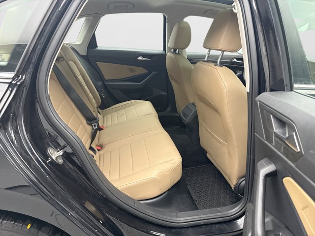 Used 2021 Volkswagen Jetta SEL FWD image 19