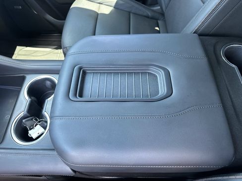 Used 2023 Chevrolet Tahoe High Country AWD/4WD image 37